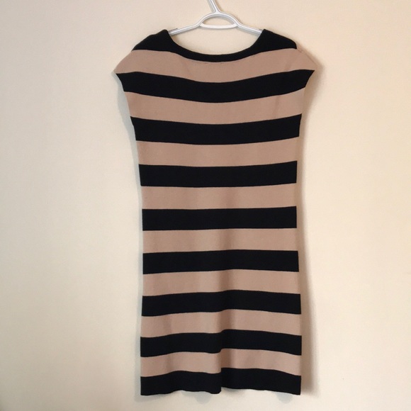 Premise sweater dress size medium - Picture 4 of 4